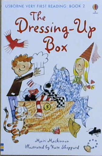 The Dressing-up Box | 9999903118794 | Mairi Mackinnon