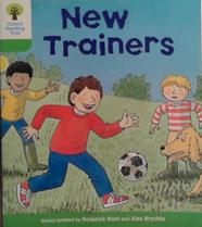 New Trainers | 9999903498261 | Roderick Hunt