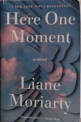 Here One Moment | 9999903433682 | Lianne Moriarty